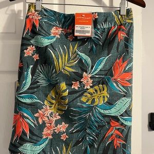 RipSkirt Hawaii length 2. New with Tags